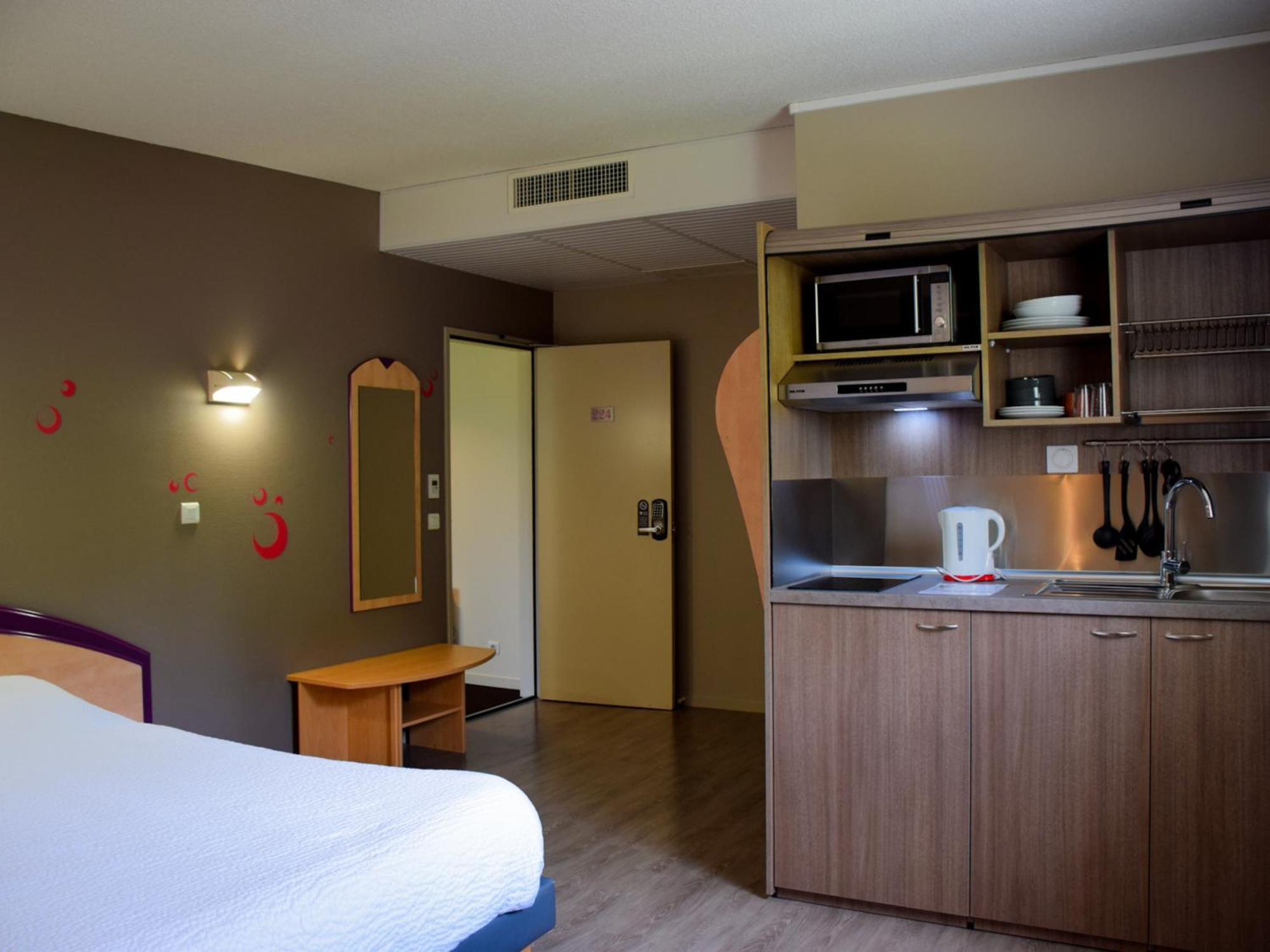 B&B Hotel Aurillac Le Lioran Екстериор снимка